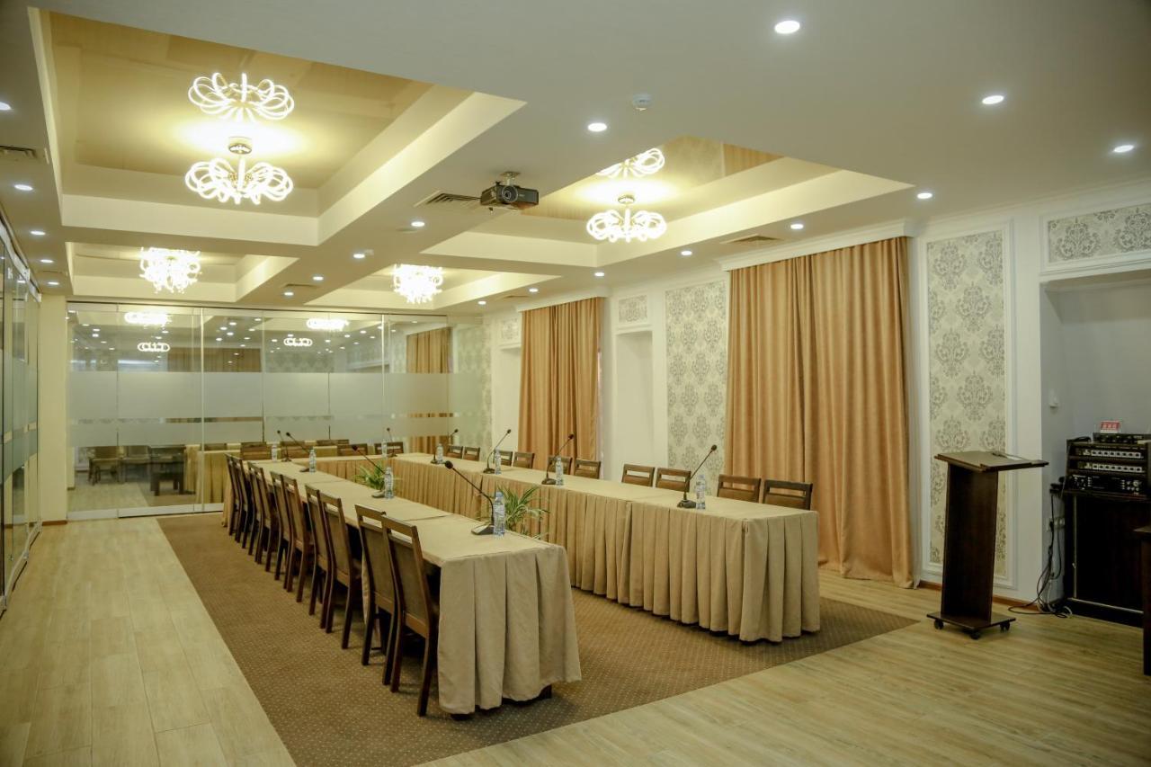 Hotel King David The Builder คูทายสิ ภายนอก รูปภาพ