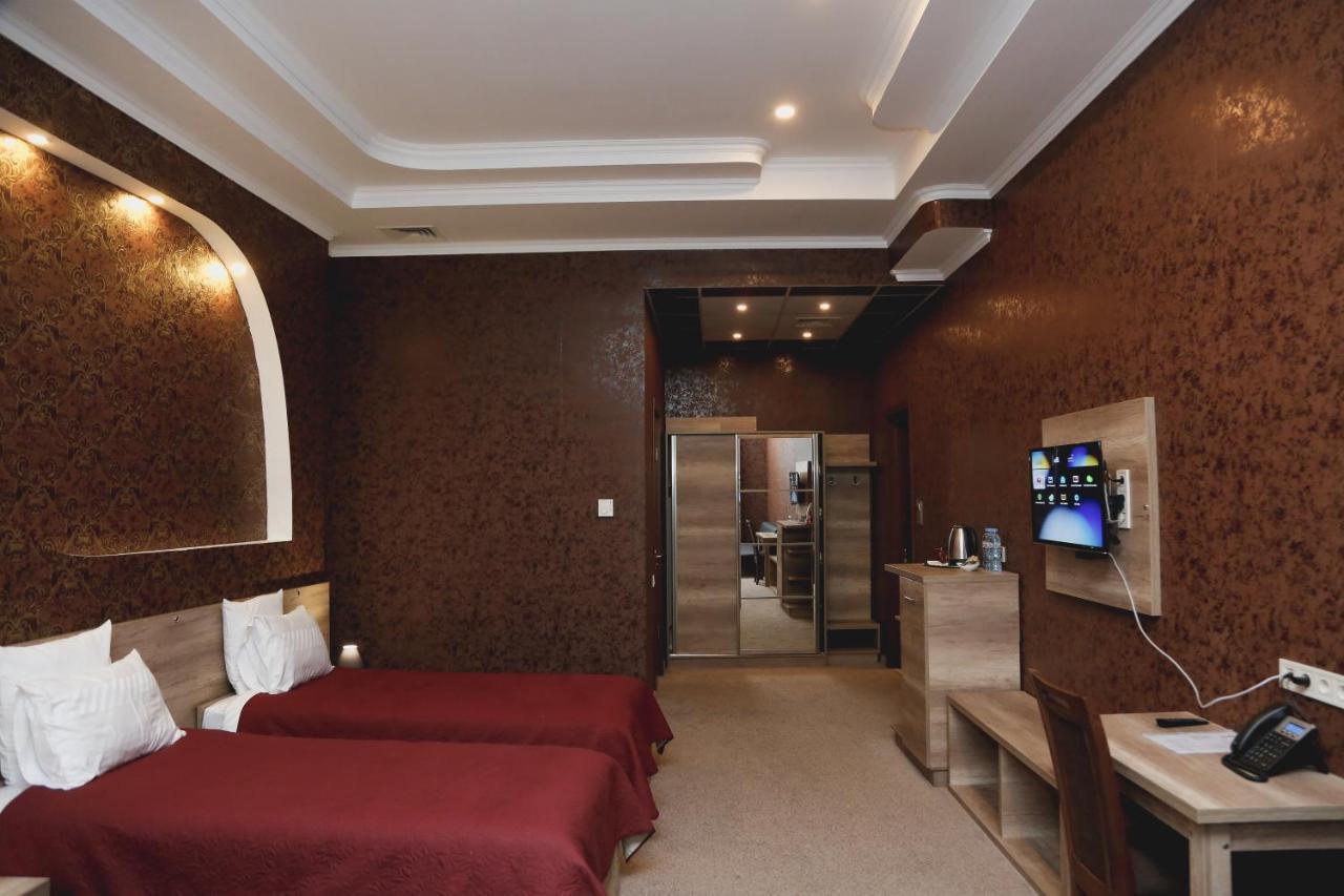 Hotel King David The Builder คูทายสิ ภายนอก รูปภาพ
