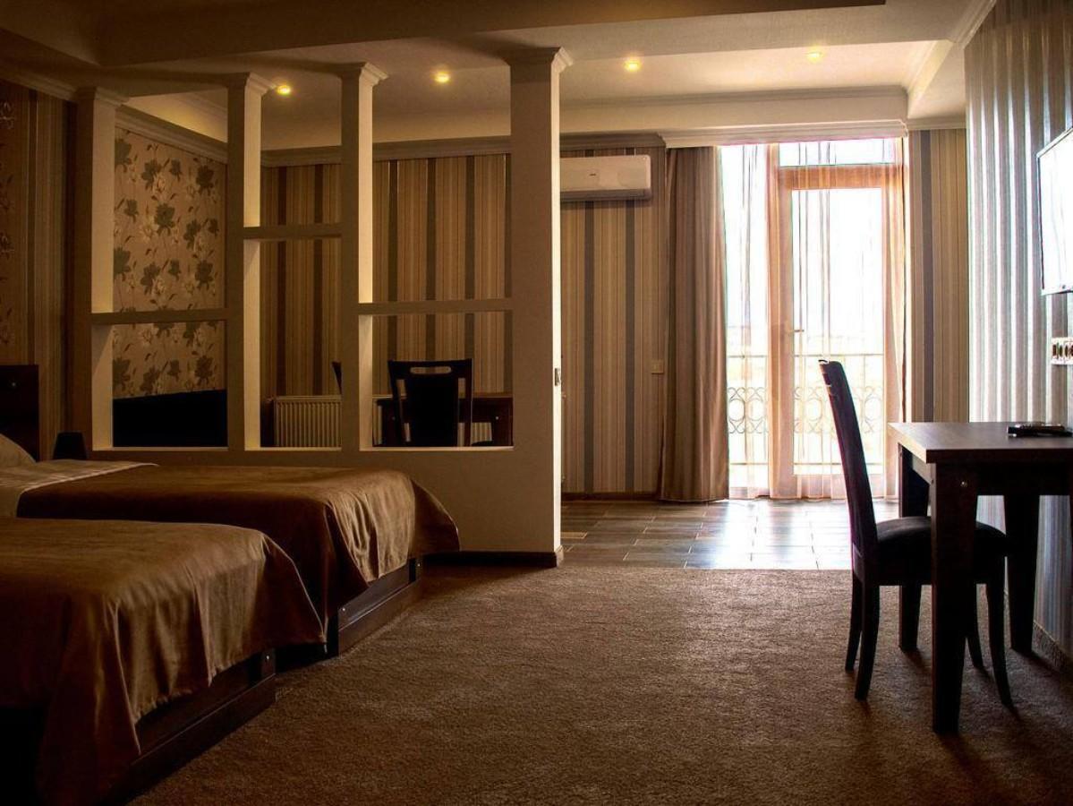 Hotel King David The Builder คูทายสิ ภายนอก รูปภาพ