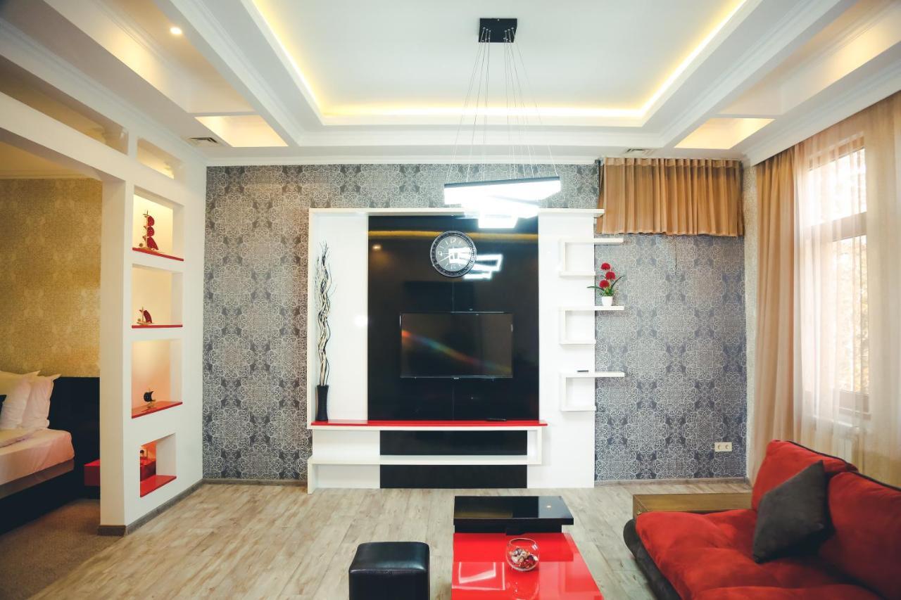 Hotel King David The Builder คูทายสิ ภายนอก รูปภาพ